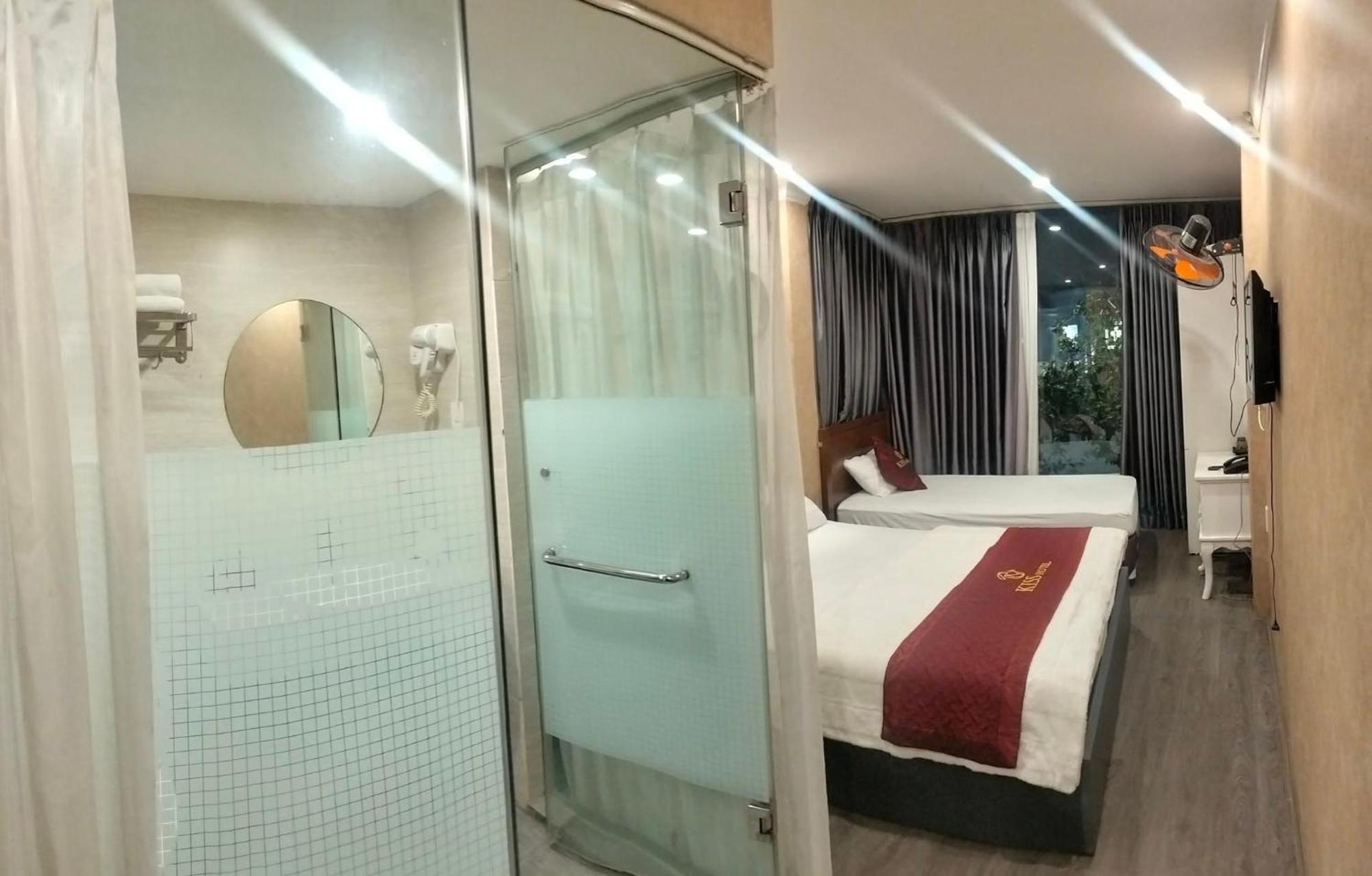 Kis 14 Xã Dàn Khách sạn tình yêu